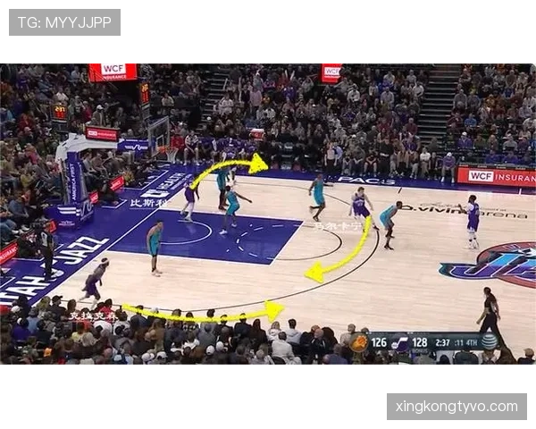 康利用挡拆制造错位提升进攻节奏较上季更稳